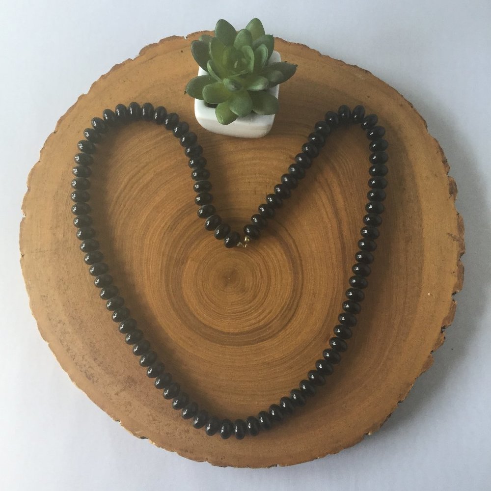 Vinatge Black Beaded Neckalce